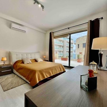 Sea View Penthouse In Tas-Sliema 아파트 외부 사진