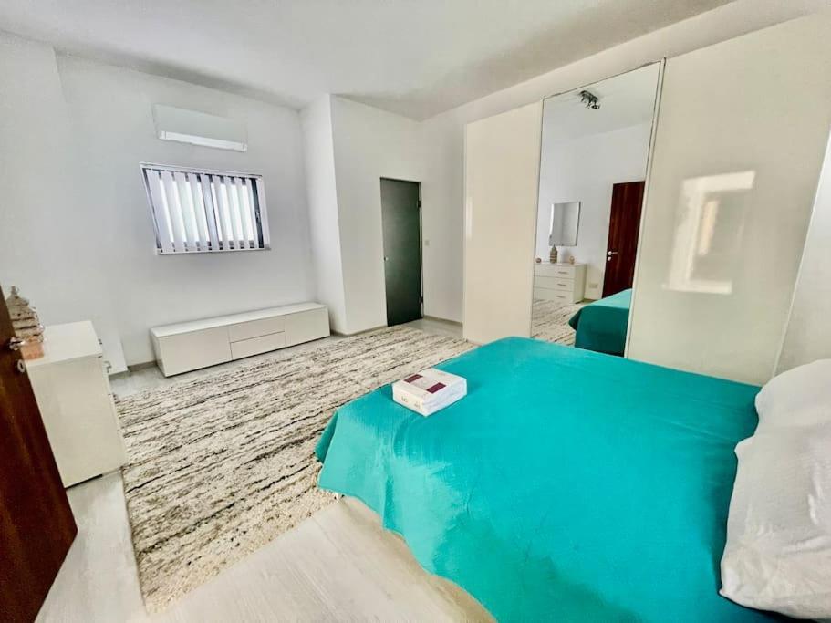 Sea View Penthouse In Tas-Sliema 아파트 외부 사진